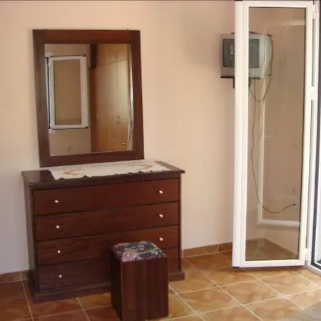 Vakantiehuis Zenap Agios Georgios (Corfu)